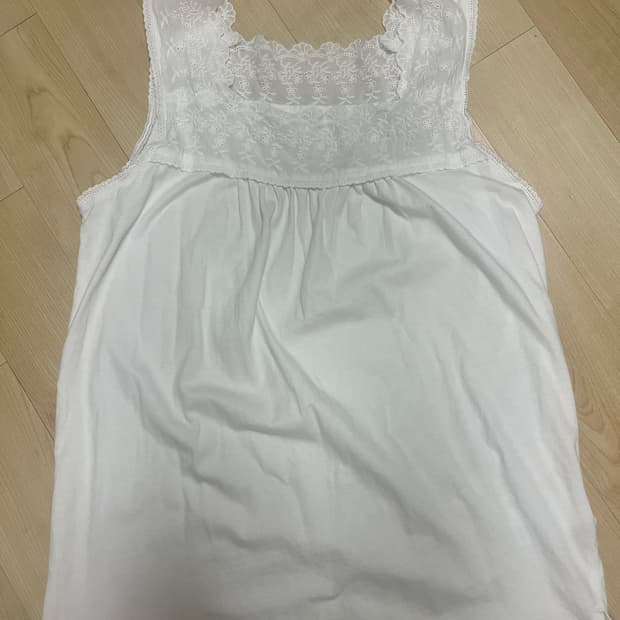 레이어드 민소매
