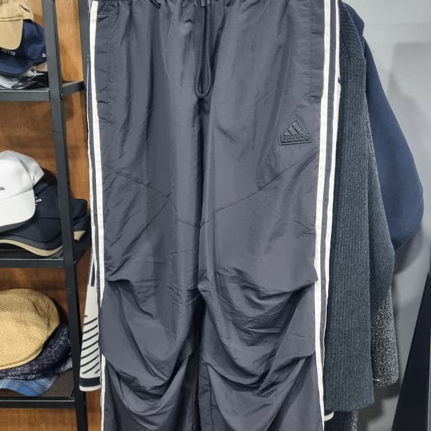 adidas) 아디다스 와이드 조거 남성 트랙팬츠 허리31~32적당