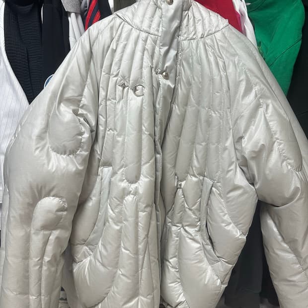 떠그클럽 케이브 패딩