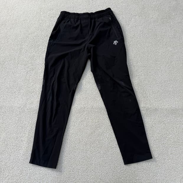 [140] 데상트 키즈 트레이닝 팬츠 0108T1