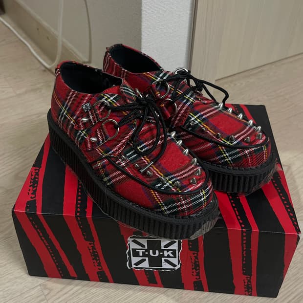 Tuk 타탄체크 펑크 로퍼