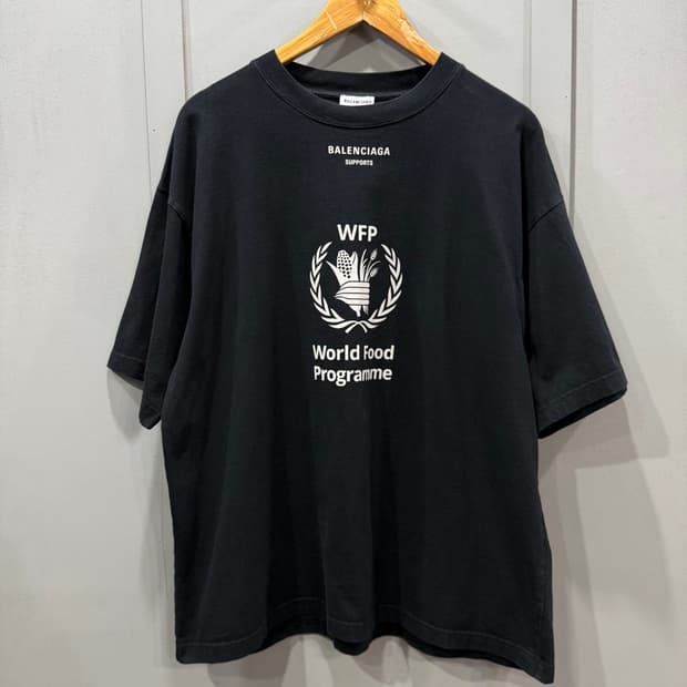 L 발렌시아가 WFP 반팔 티셔츠