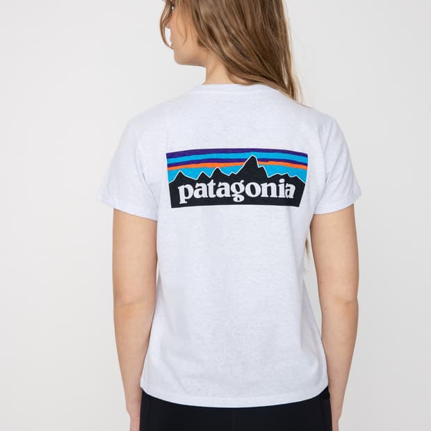 Patagonia 파타고니아 P 6 로고 오가닉코튼 여성 반팔 티셔츠