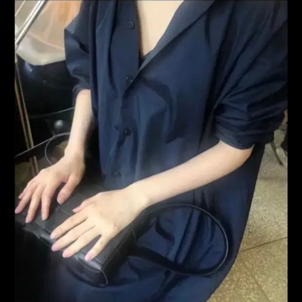 ESKANDAR 코튼 셔츠 (2회 착용)