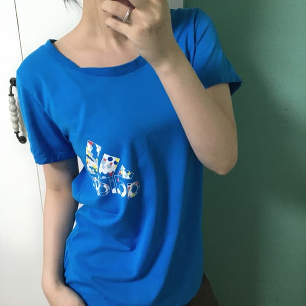 아디다스 빈티지 블루 반팔