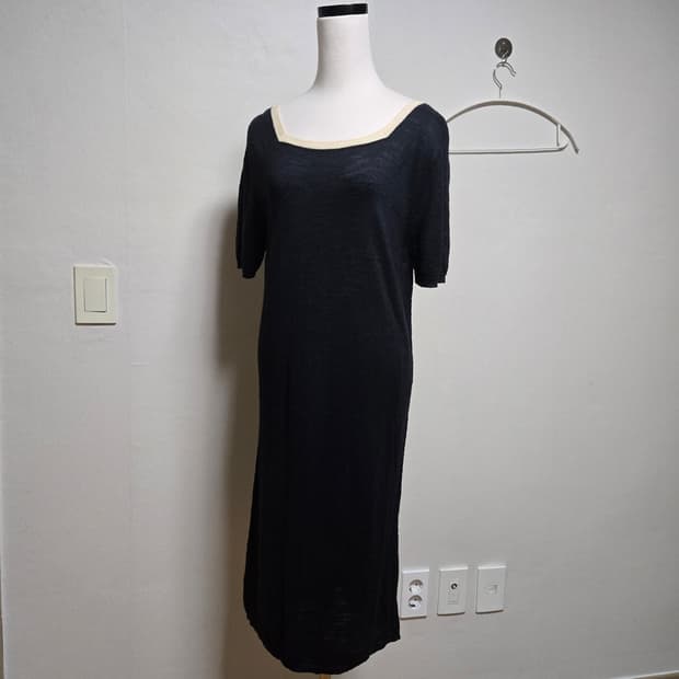 아페쎄 실크 니트 원피스