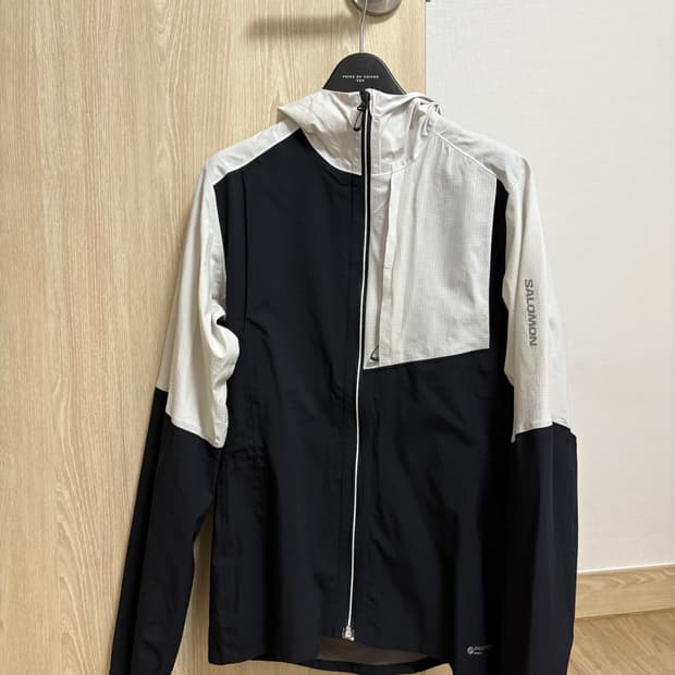 살로몬 여성 바람막이 S