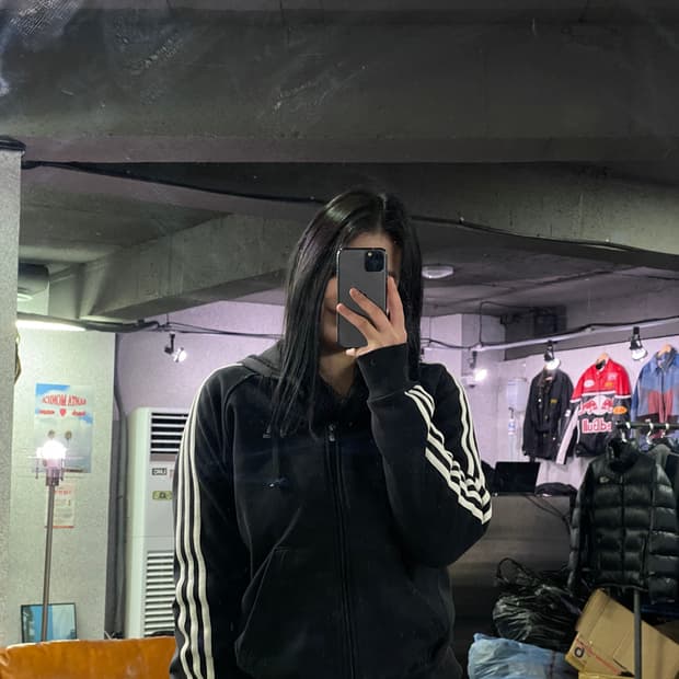 아디다스 이큅먼트 스몰로고 후드집업 B3416