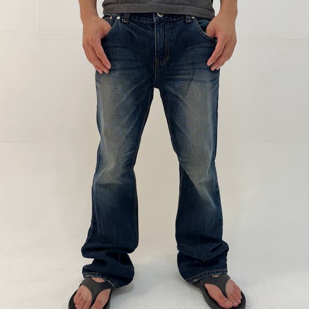 ‼️Diesel 디젤 부츠컷 데님 팬츠‼️(워싱 기깔납니다)