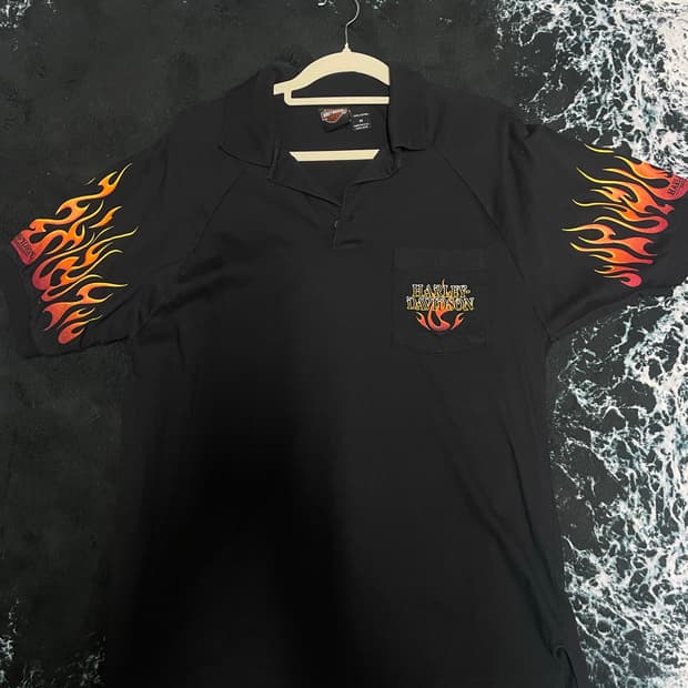 야마 넘치는 할리데이비슨 반팔 카라