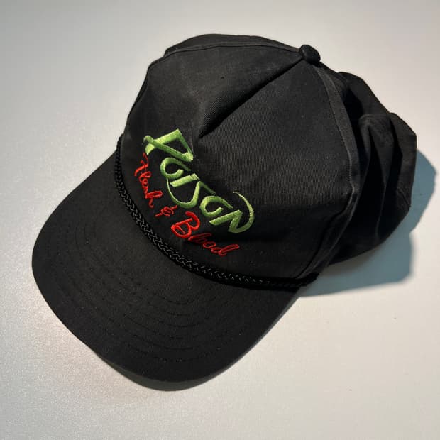 빈티지 90s POISON FLESH AND BLOOD 캡
