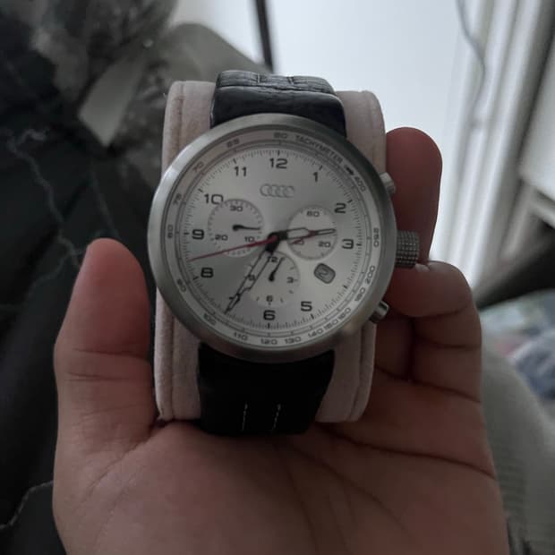 아우디 시계