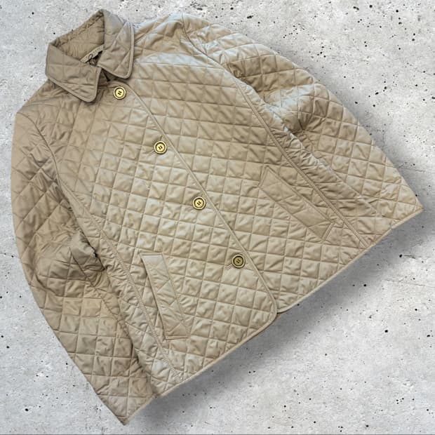 [M] 버버리 퀼팅 버튼 자켓 베이지 D498