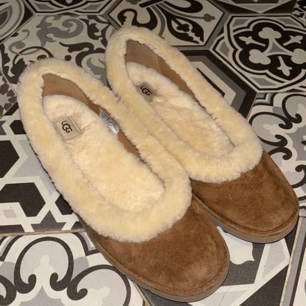 UGG 어그 x Ray BEAMS 여성용 조라 발레 플랫 체스트넛 250