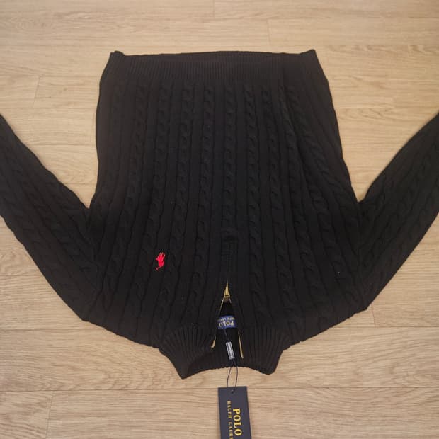 폴로 반집업 니트 