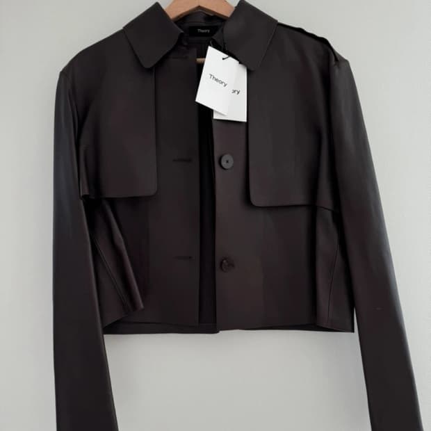 THEORY 띠어리 양가죽 크롭 자켓