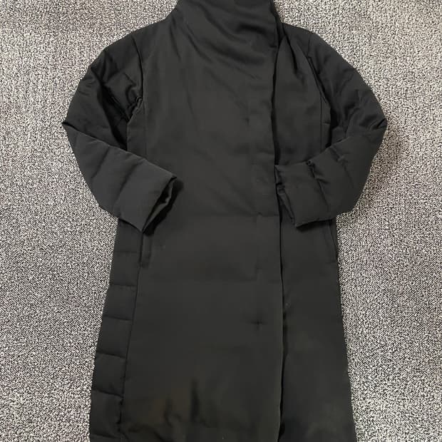 빈티지9. 이세이 미야케 플리츠 플리즈 롱 패딩 넥 라인 디테일