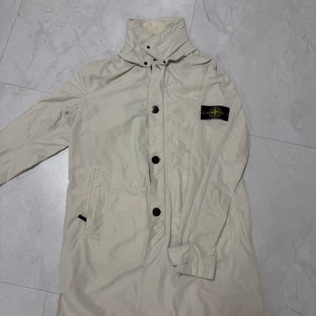 스톤아일랜드 마이크로랩스 롱자켓 105