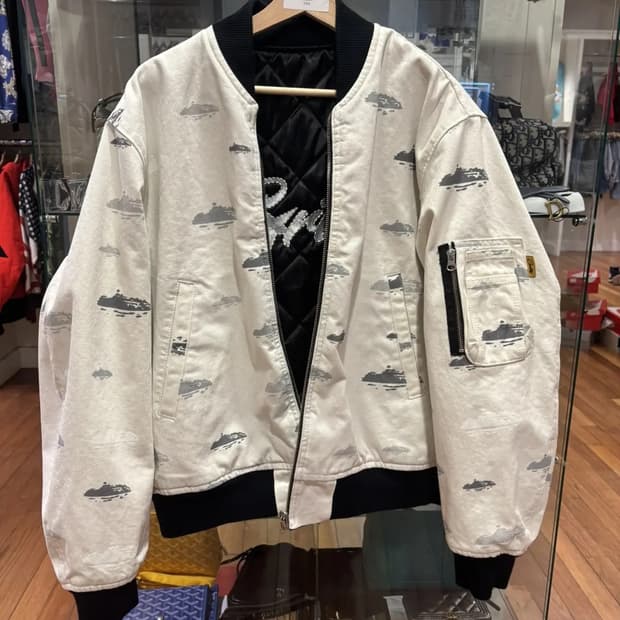 코르테이즈 리버스블 봄버 자켓 corteiz bomber jacket