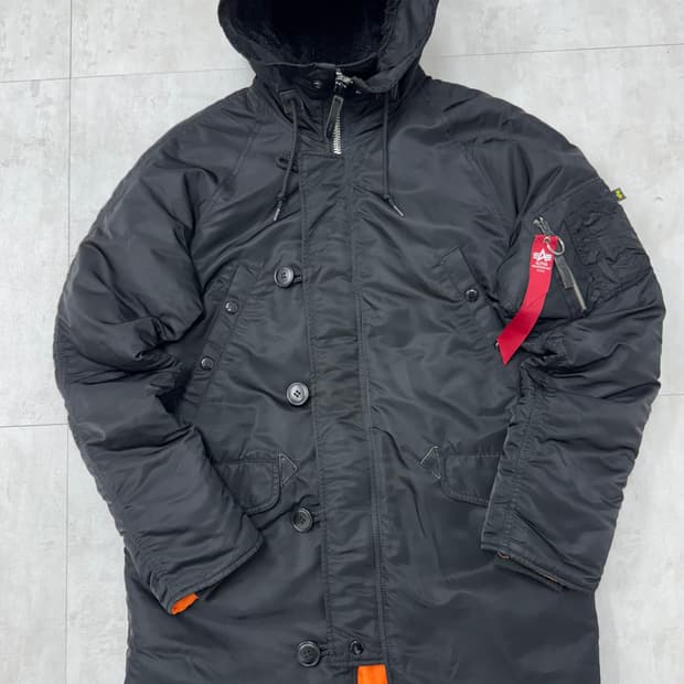 •Alpha Industries N-3B 파카