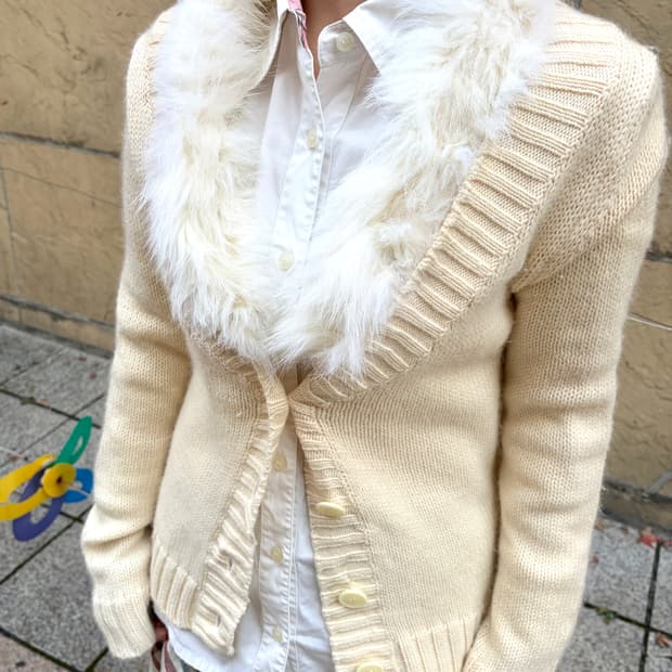 일본 빈티지 갸루 화이트 퍼 니트 가디건