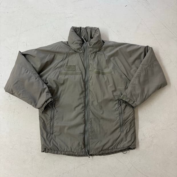 U.S Army Ecwcs Level 7 Prima-loft Parka.