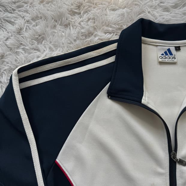 ADIDAS 일본빈티지져지 아디다스 빈티지져지 아디다스트랙탑 아디다스져지