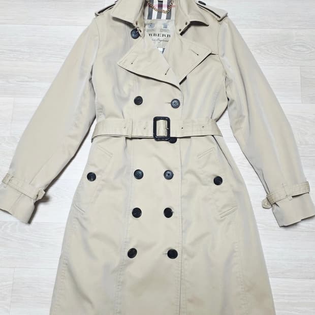 버버리 샌드링엄  트렌치 코트 66(M) 정품 
