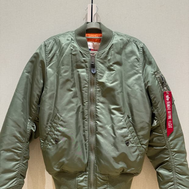 알파인더스트리 항공점퍼 Alpha Industries ma1 