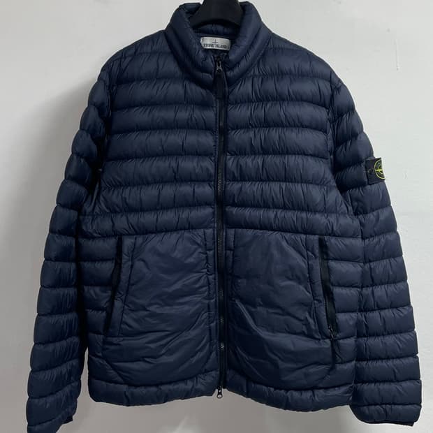 스톤아일랜드 마이크로얀 와펜 경량패딩 (on.201)  