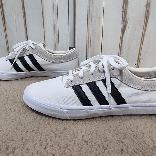 새상품] 아디다스 셀우드 캔버스화 (D119