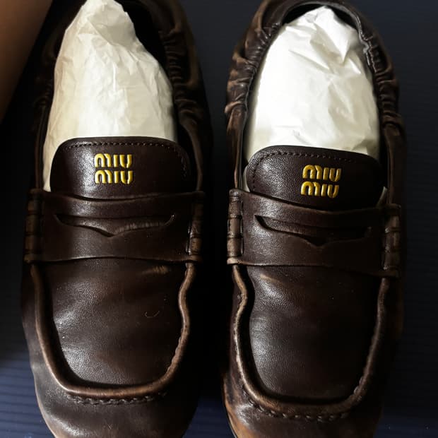 미우미우 루슈 나파 가죽 로퍼