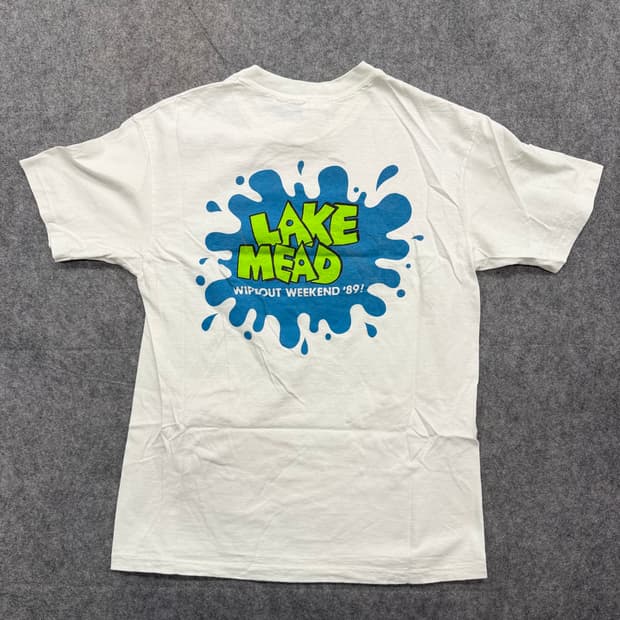 90s Vintage Hanes Beefy-T Tshirt