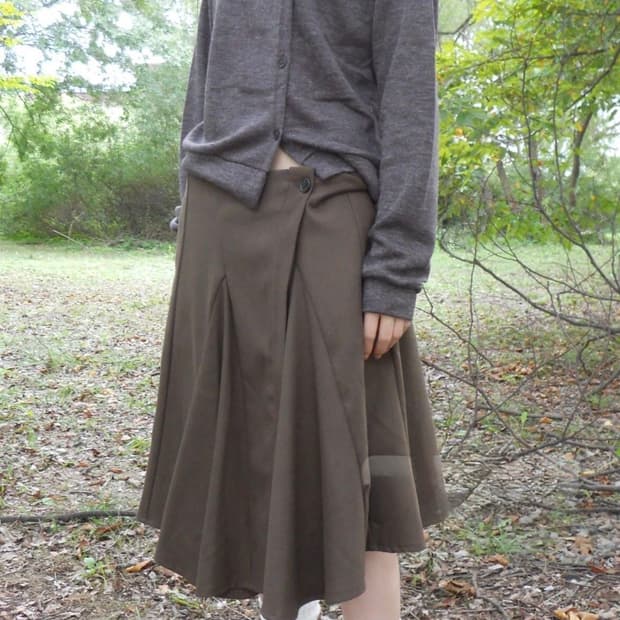 차콜 스커트