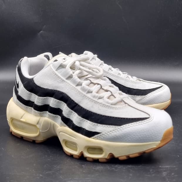 나이키 에어맥스95 유벤투스 여성운동화230 