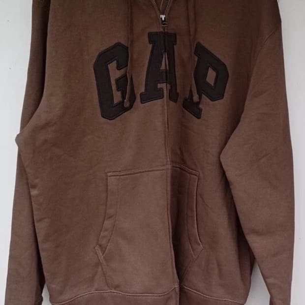 갭 스펠 아웃 후드집업 브라운