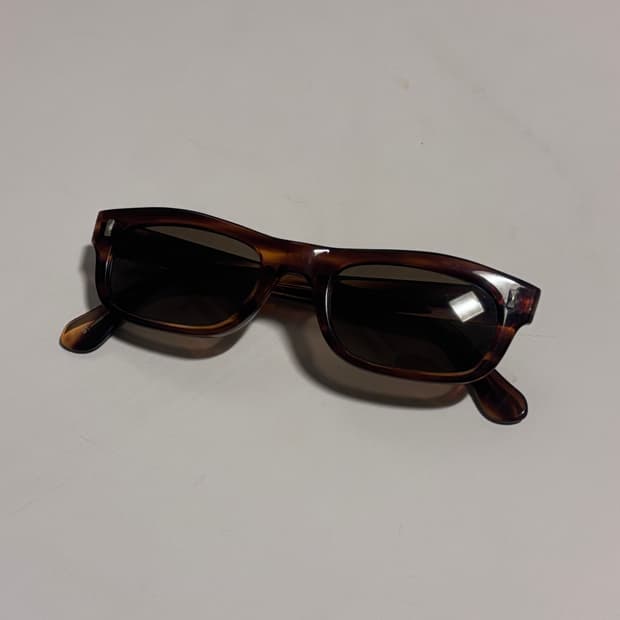 커틀러 앤 그로스 선글라스