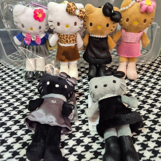 헬로키티 롱다리 인형키링 6종