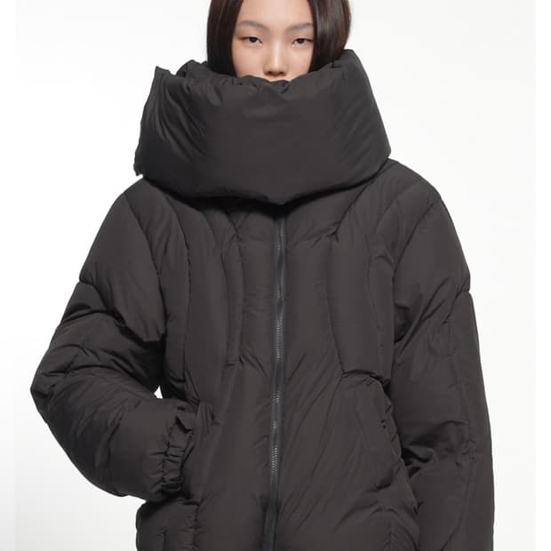 구합니다 QUILTED MUFFLER PADDING (UNISEX)