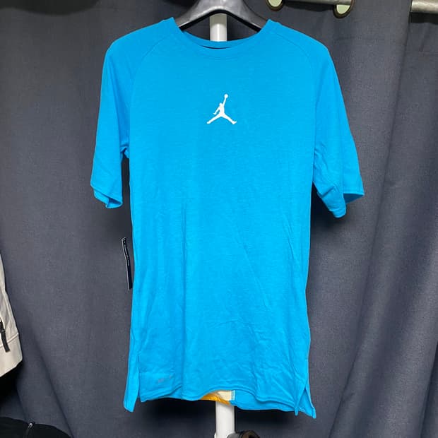 나이키 조던 드라이핏 티셔츠 XS