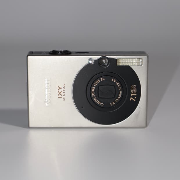 [미품,풀구성!] 캐논 익시ixy 10(익서스ixus 70) 실버 디카