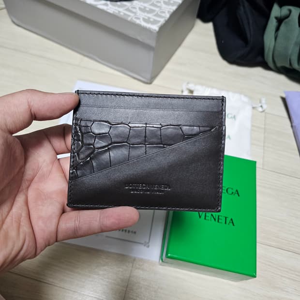 보테가베네타 카드지갑(한정)