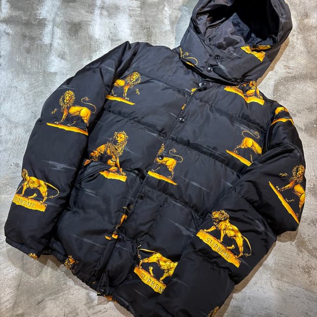 13FW 슈프림 라이언 퍼피 패딩 자켓