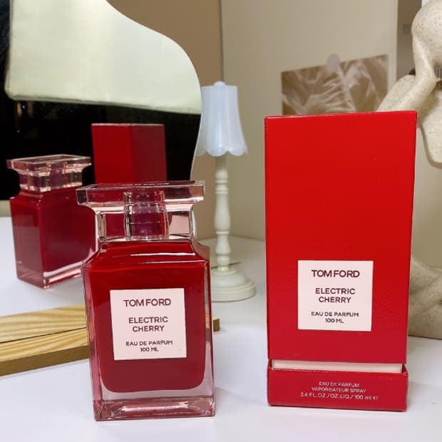 톰포드 일렉트리체리 오드펴퓸 100ml 무료배송 미개봉