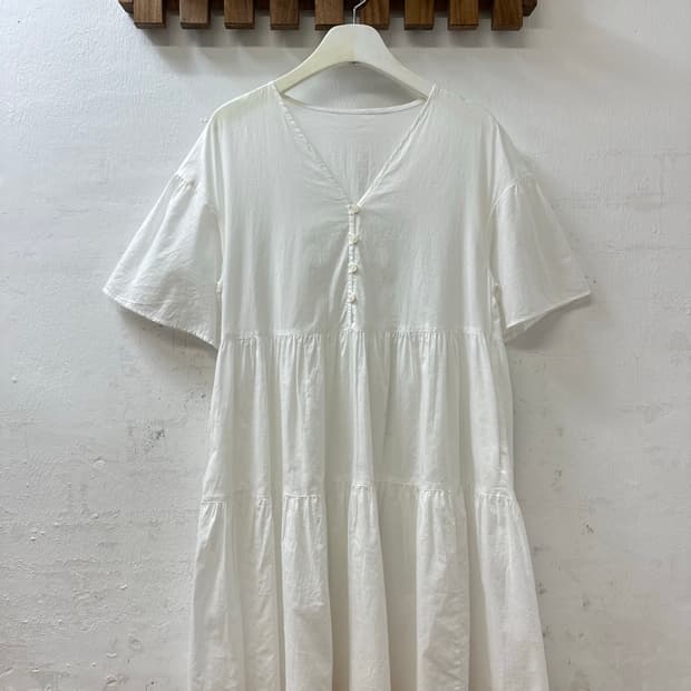 일본빈티지 코튼100% 화이트 티어드 버튼넥 반팔 블라우스 원피스