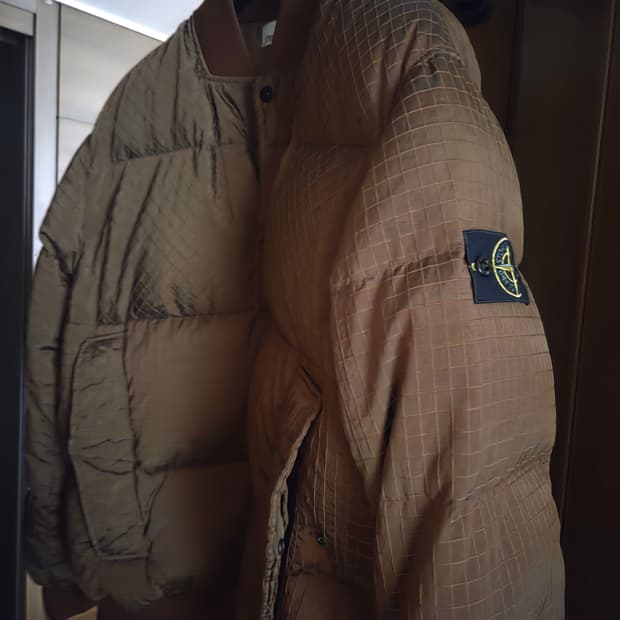 스톤아일랜드 패딩 브라운 L
