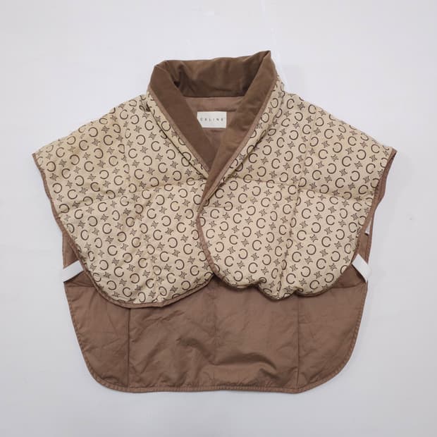셀린느 모노그램 패딩 베스트