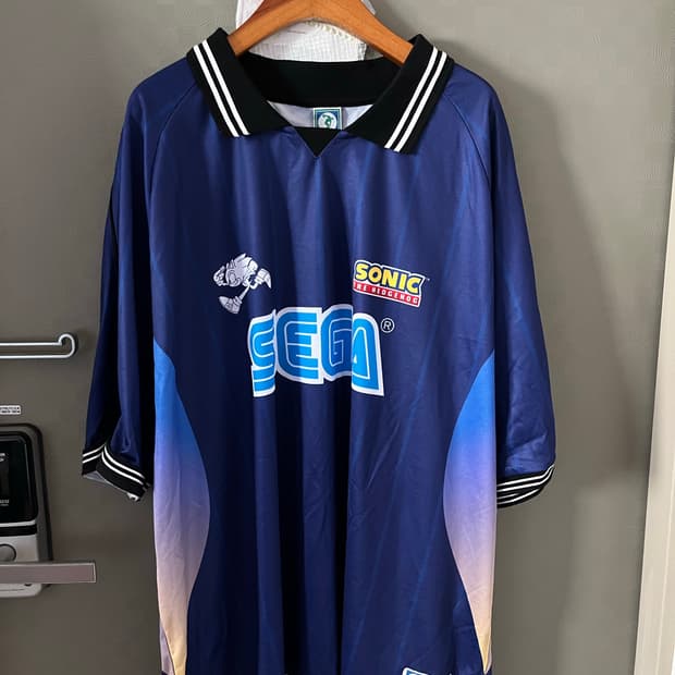 Discus athletic x SEGA 소닉 반팔