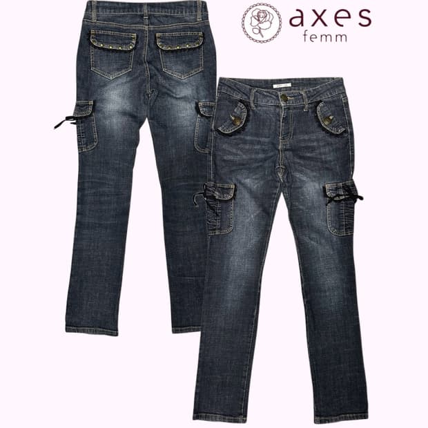 lace cargo pocket crop jean