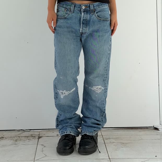 Levi’s 501 빈티지 워싱 데미지 스트레이트 데님 팬츠